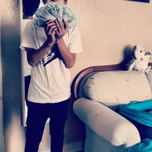 Meet your Posher, Alejandro